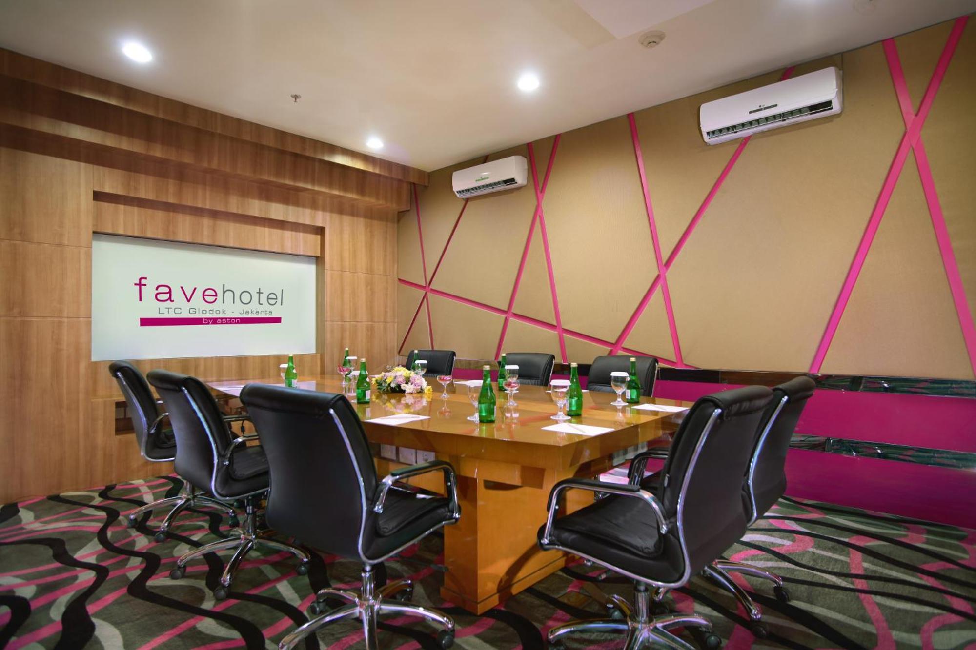 favehotel LTC Glodok Jakarta Exteriér fotografie