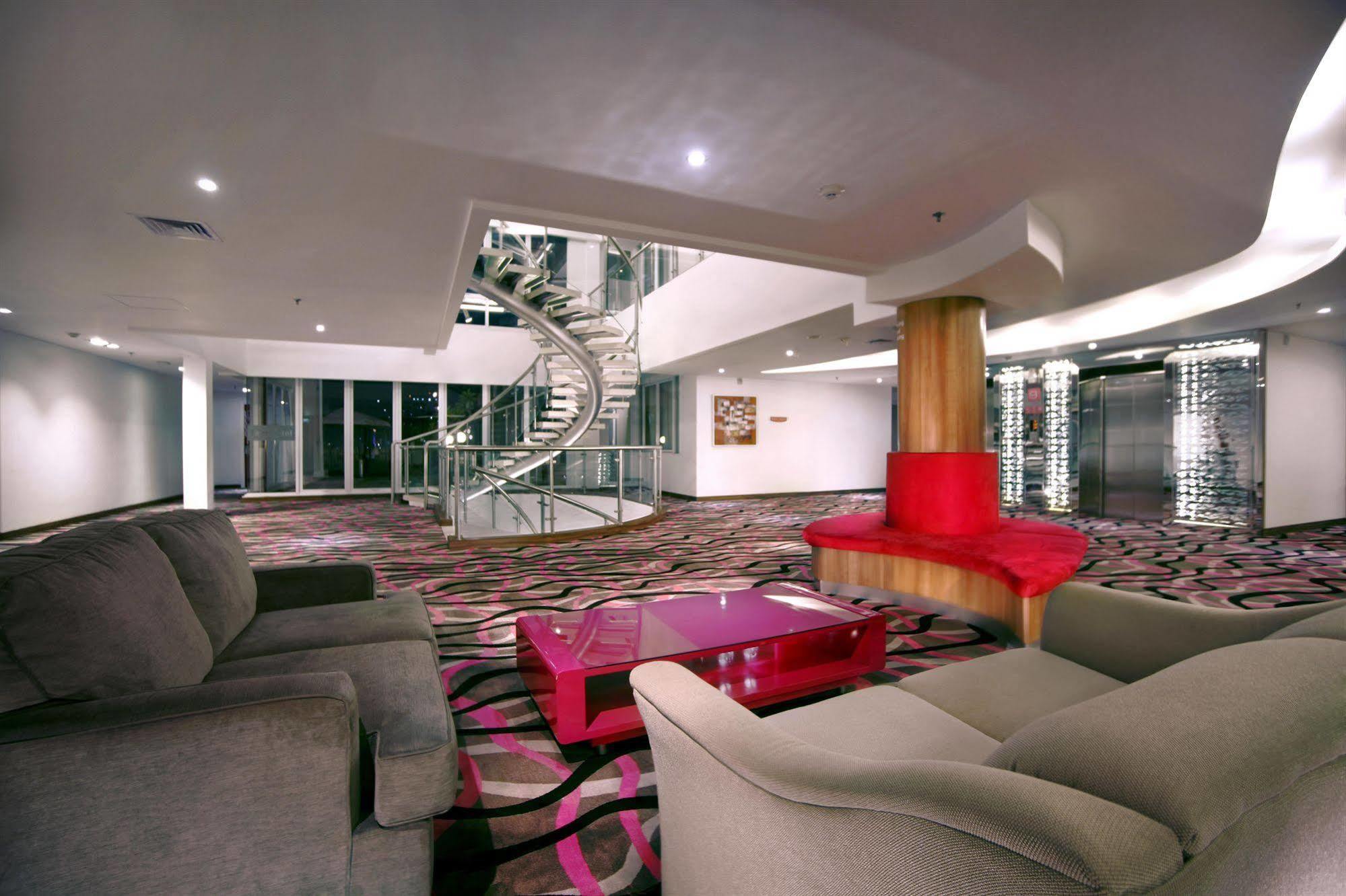 favehotel LTC Glodok Jakarta Exteriér fotografie